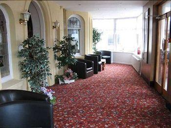 The Kenilworth 2* Blackpool