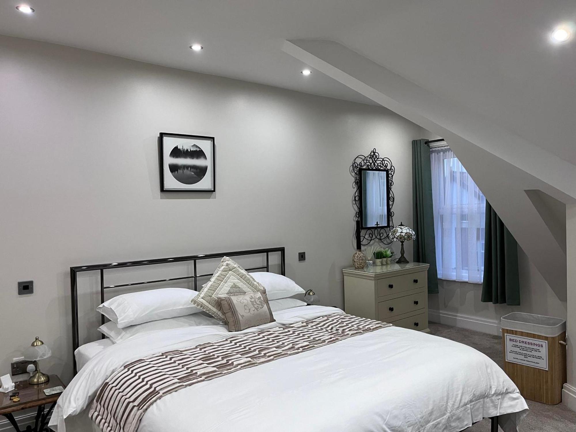 Bed & Breakfast Fourrooms
