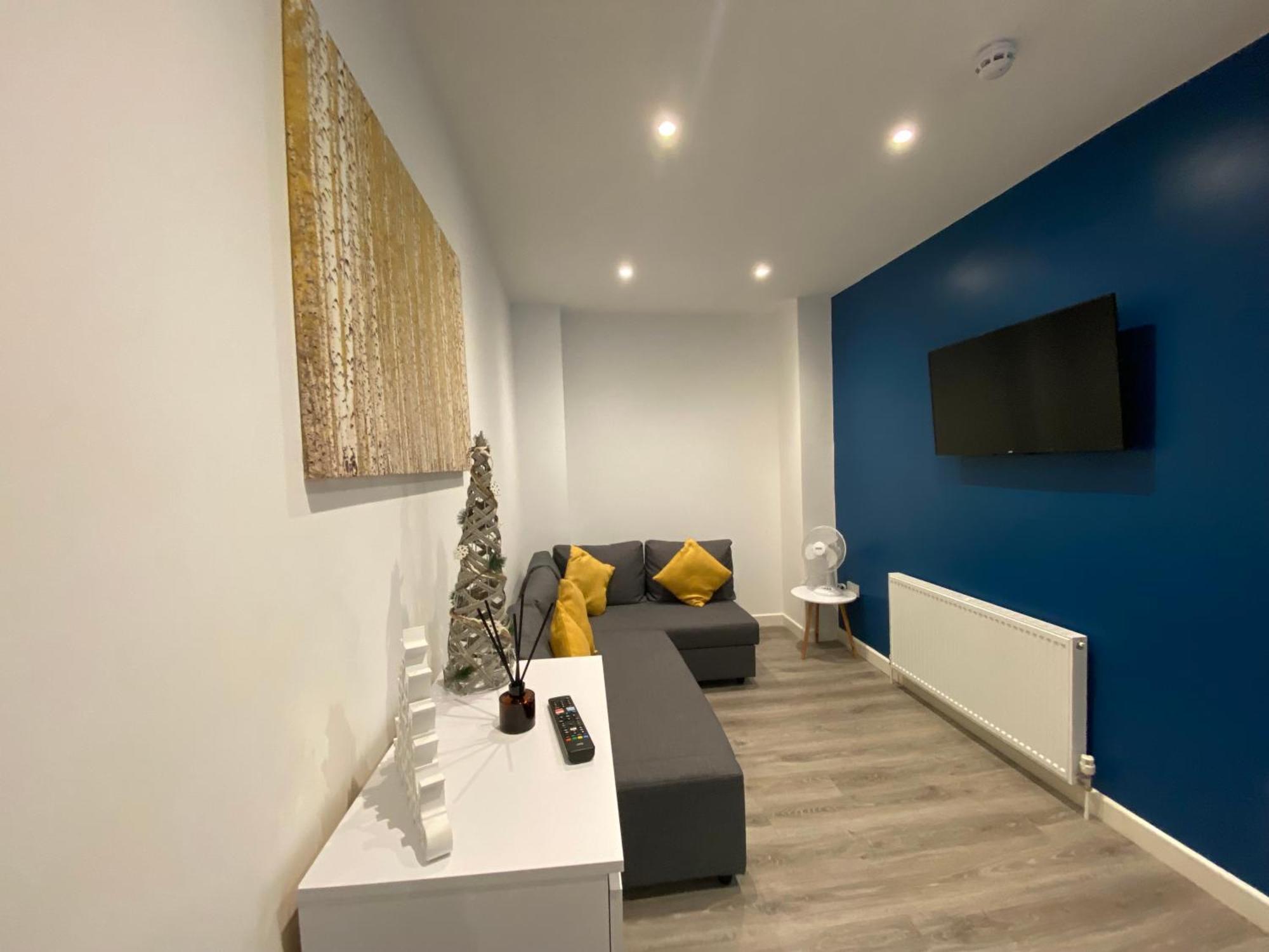 Abode - 20 Bairstow Street Apartment