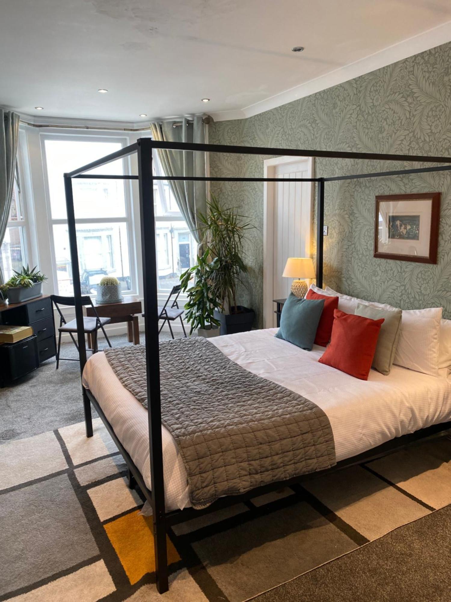 Hotel Parkroyal 4*