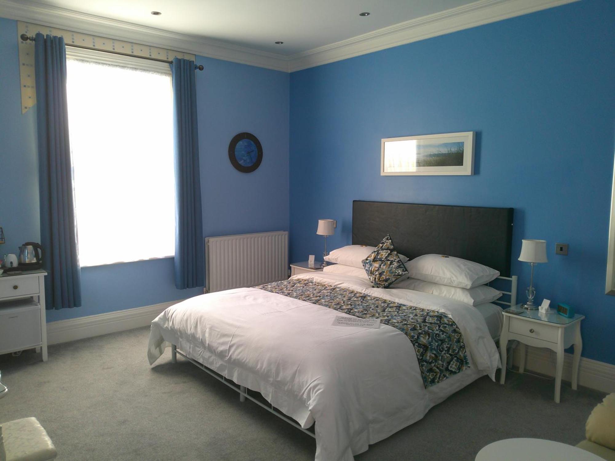 Fourrooms Bed & Breakfast 5*
