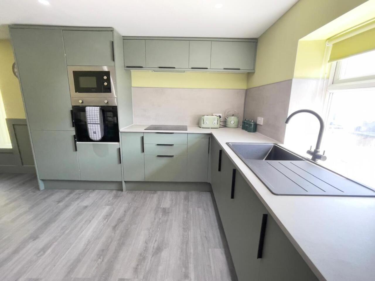 Serenity Apartment *