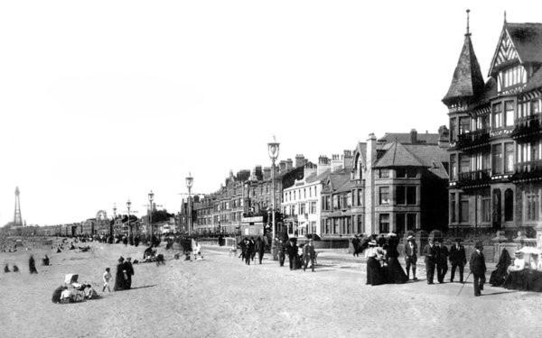 The Sands 3* Blackpool