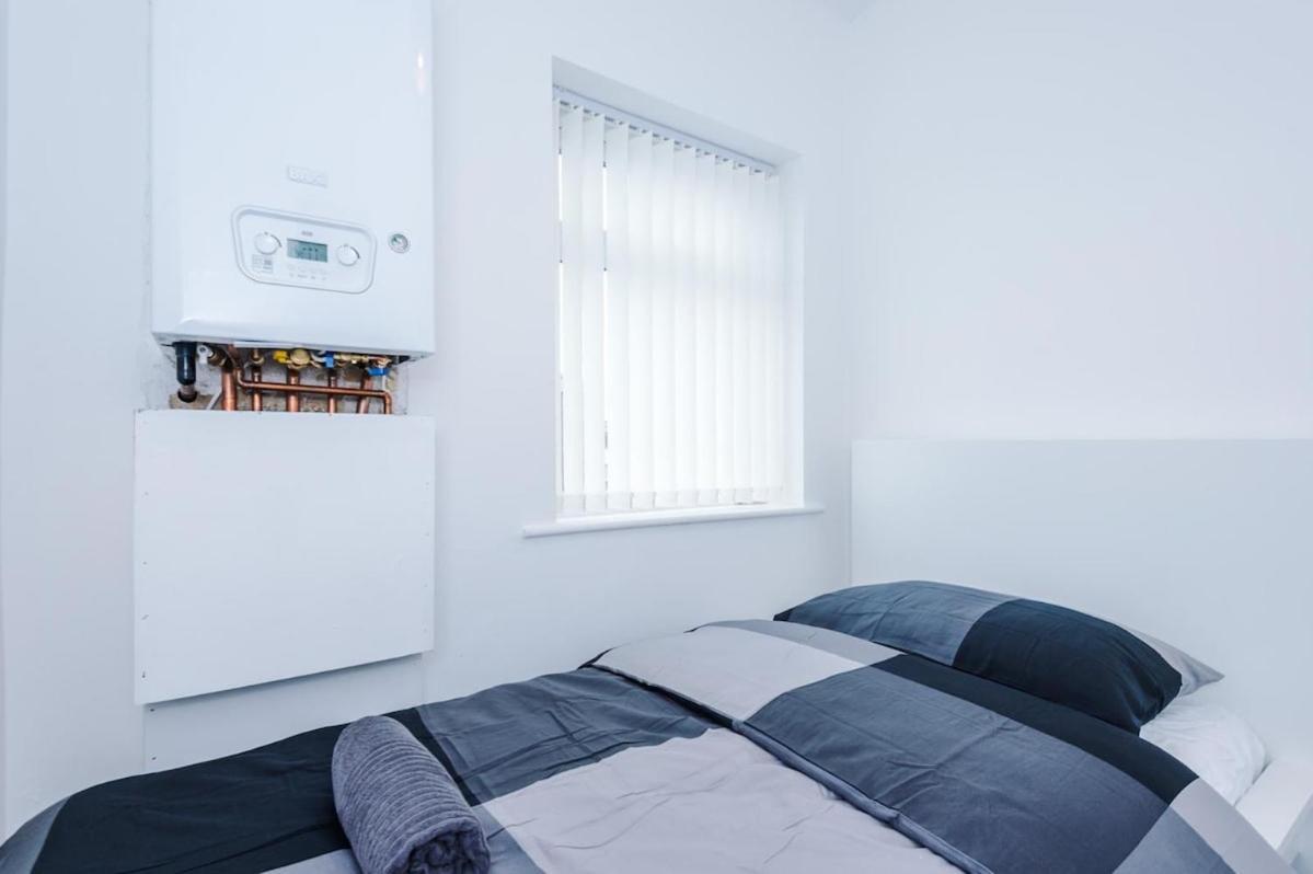 Penrose House-cozy Comfy Retreat Blackpool