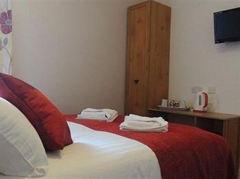 White House Hotel 2*