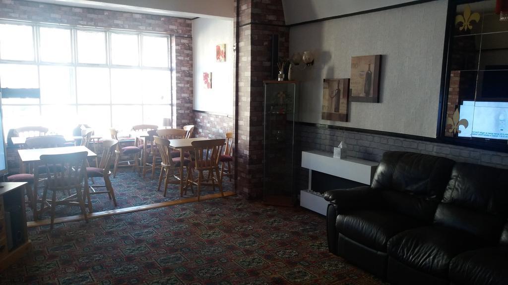 Crompton House 2* Blackpool