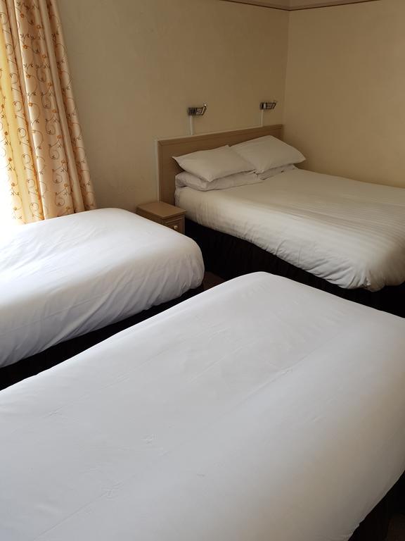 Stretton Hotel 3*