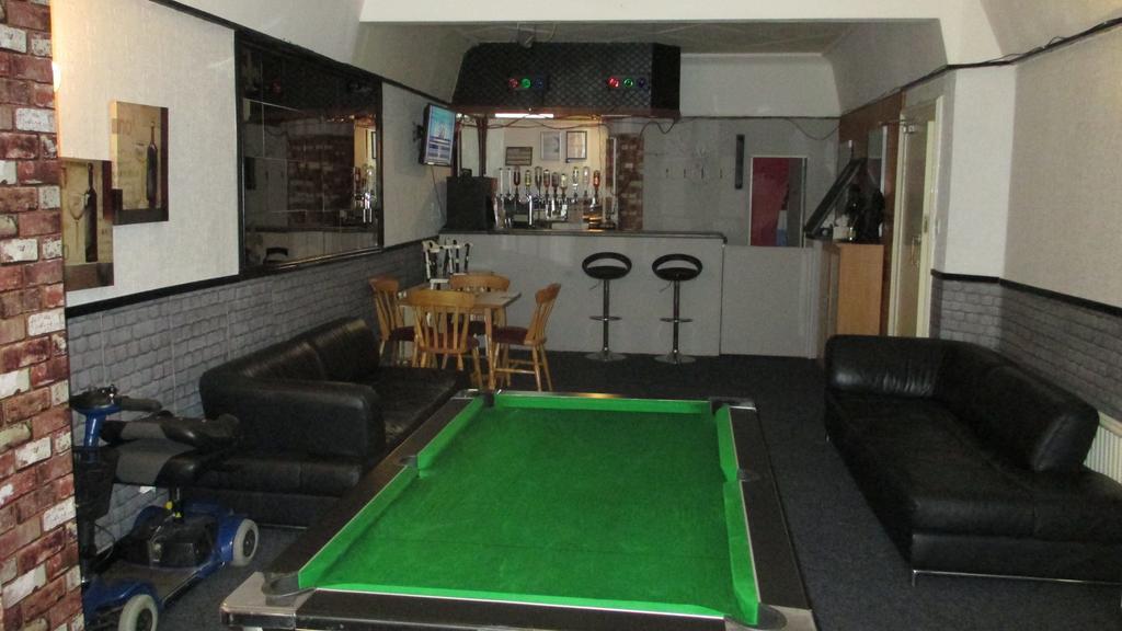 Crompton House 2* Blackpool
