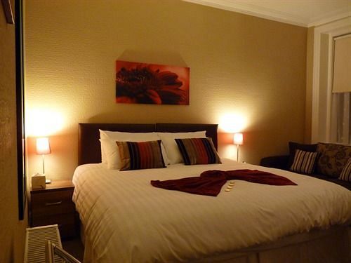 Parkroyal Hotel 4*