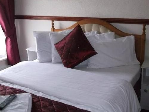 Lynwood Bed & Breakfast