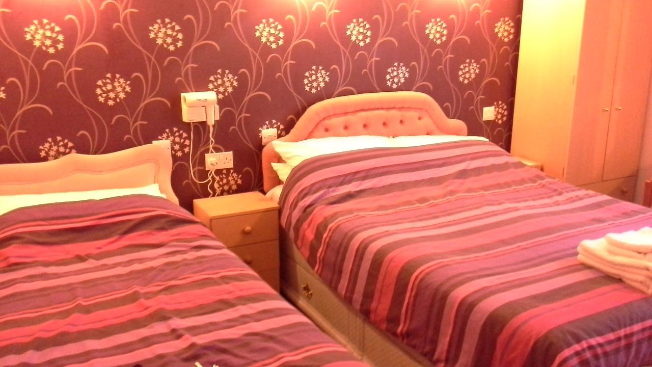 The Trafalgar 3*