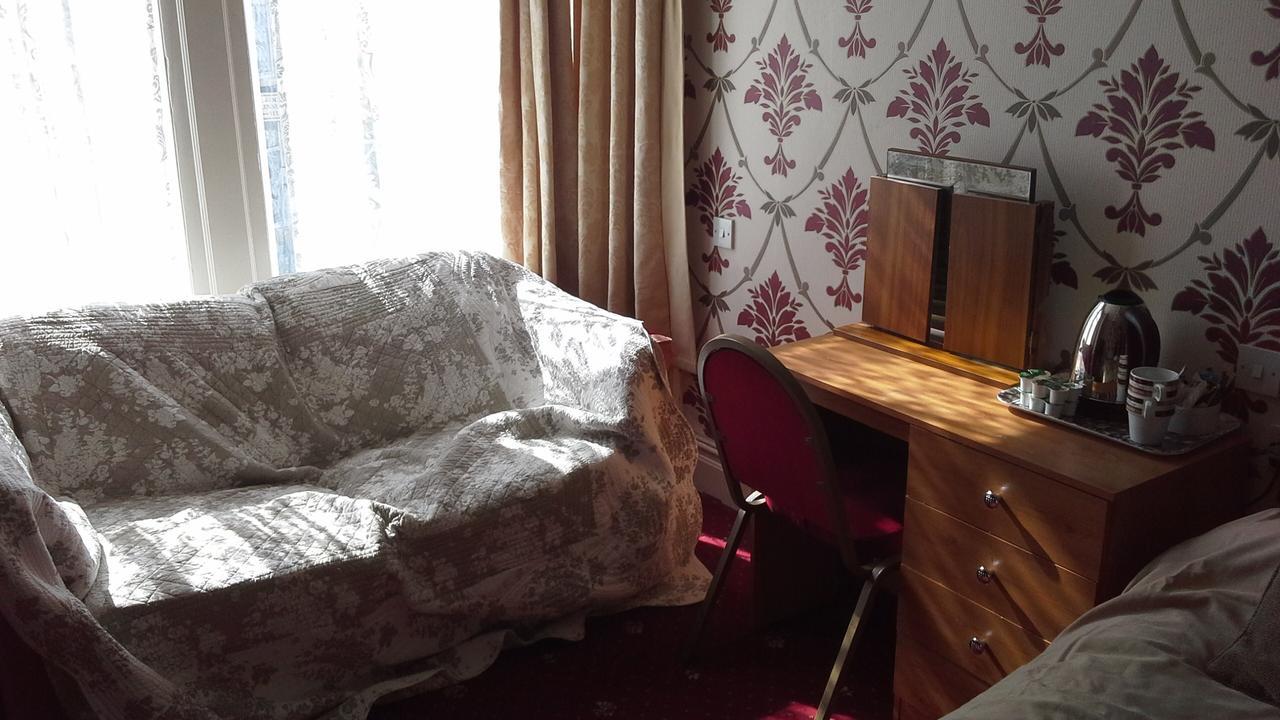 The Trafalgar 3* Blackpool