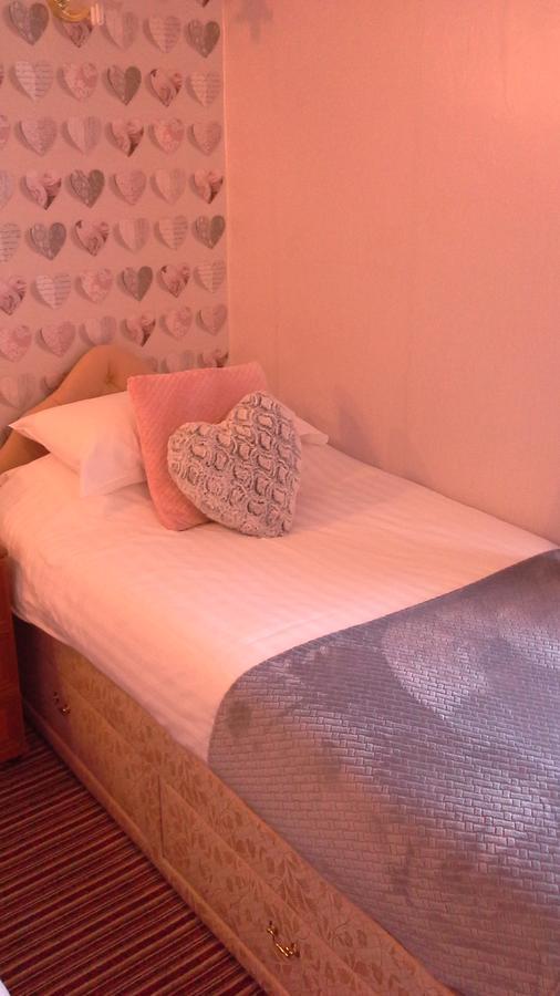 The Trafalgar Guest house 3*