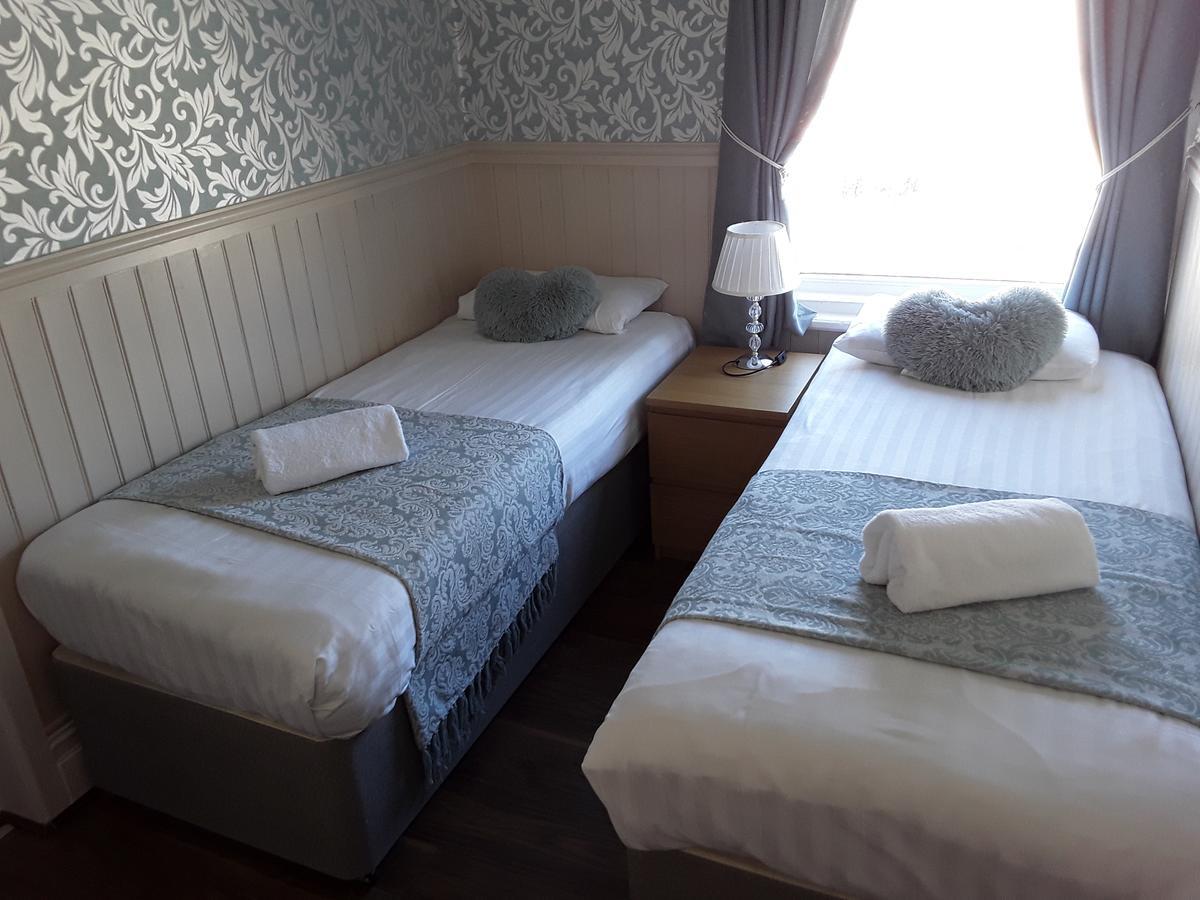 Manchester House Bed & Breakfast Blackpool