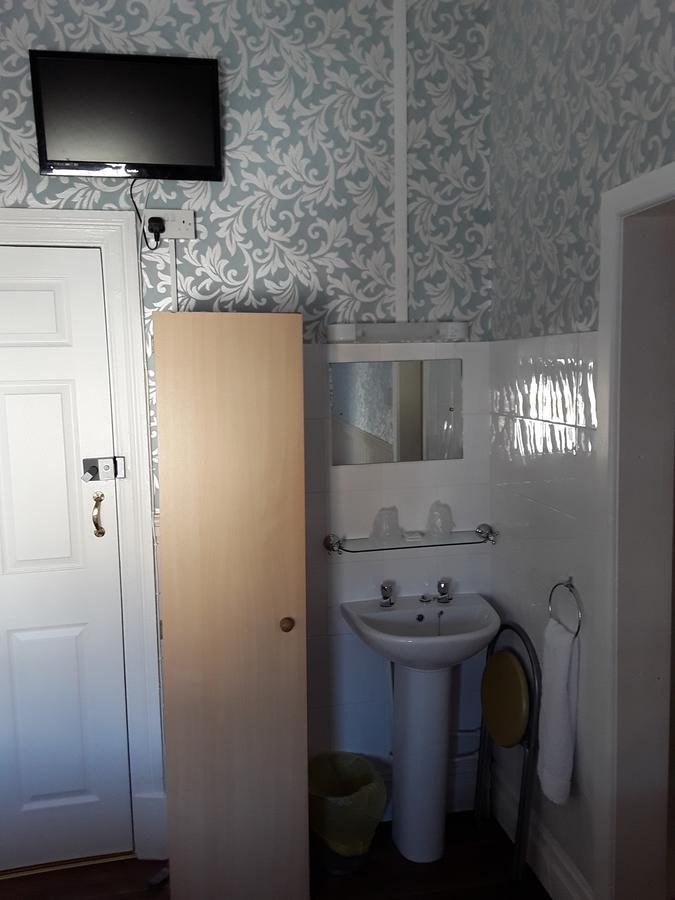 Manchester House Bed & Breakfast 3*
