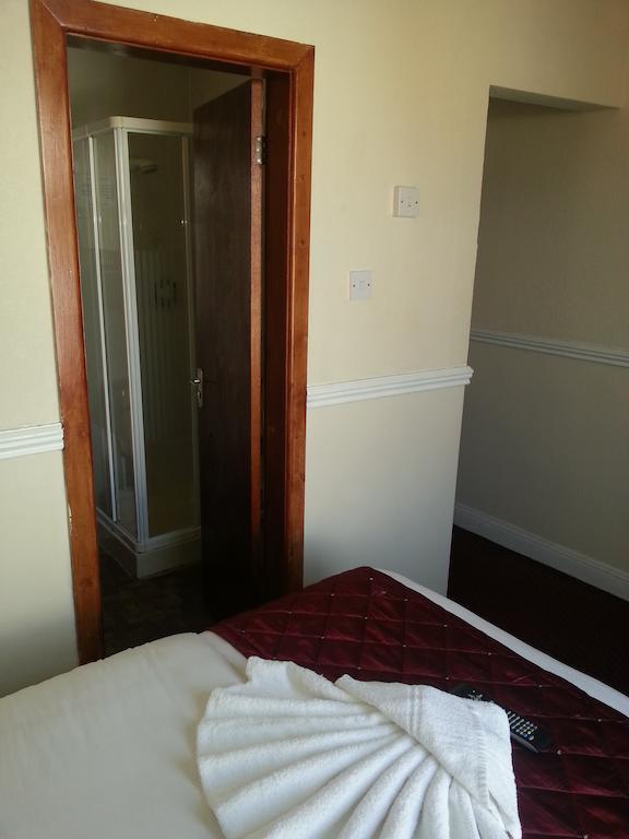 Bed & Breakfast Lynwood 3*