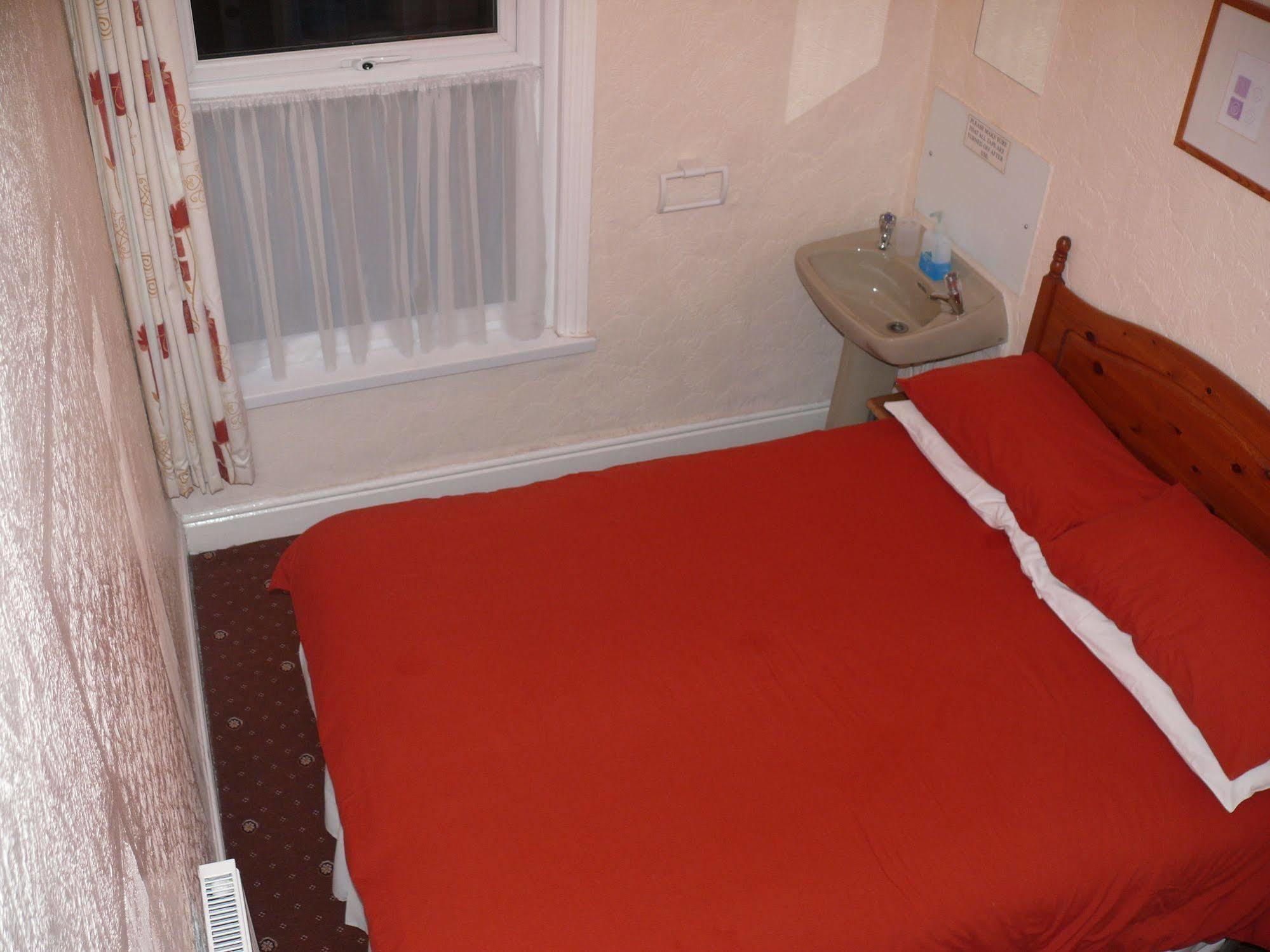 Cleveland Court * Blackpool