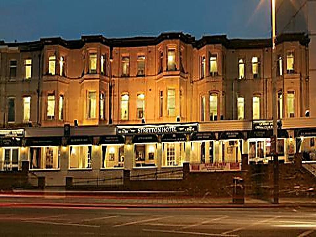 Stretton Hotel 3*