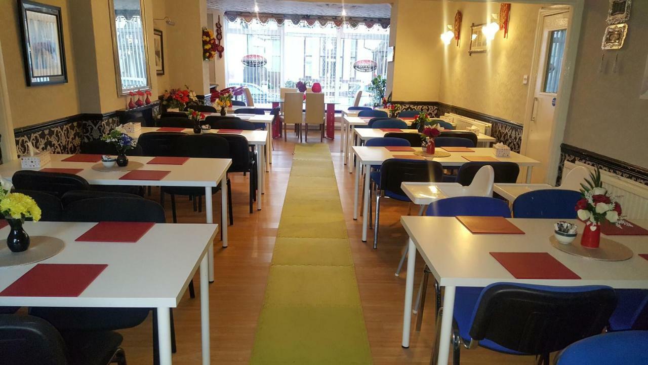 Hotel Bukhari