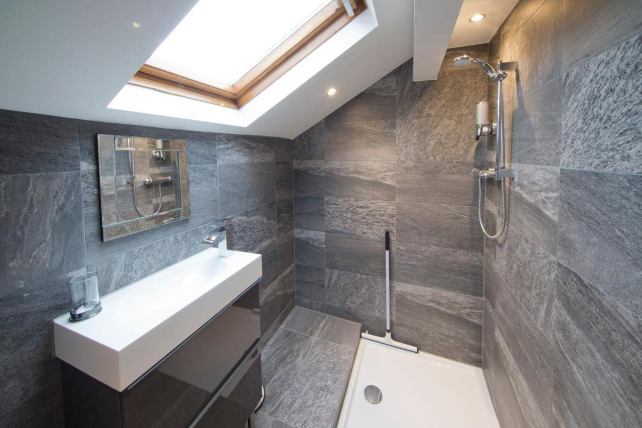 Blackbird Luxury 4